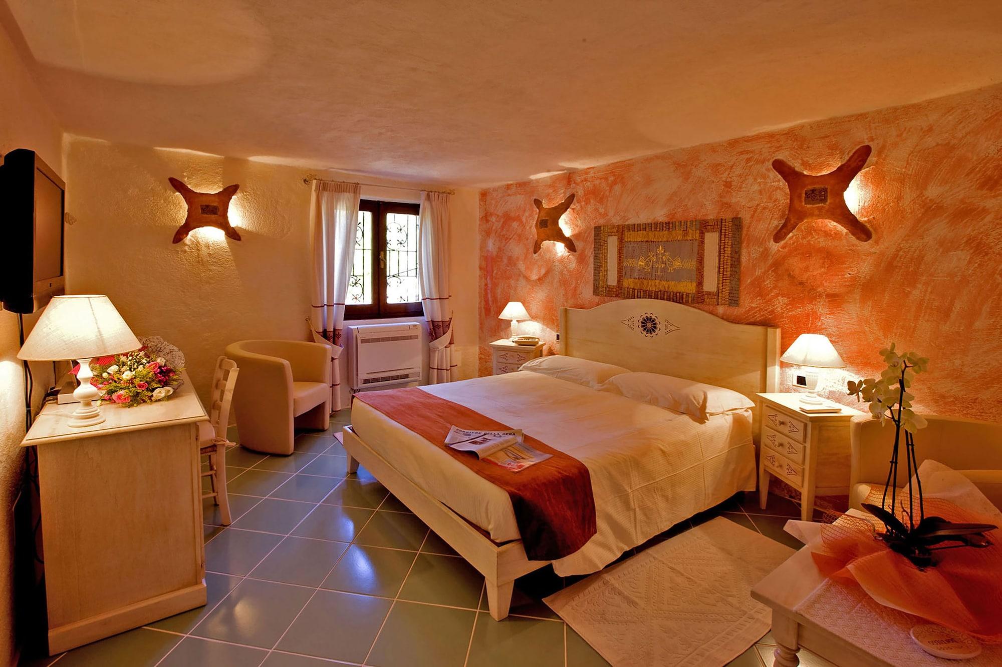 Hotel Don Diego Porto San Paolo  Exterior photo