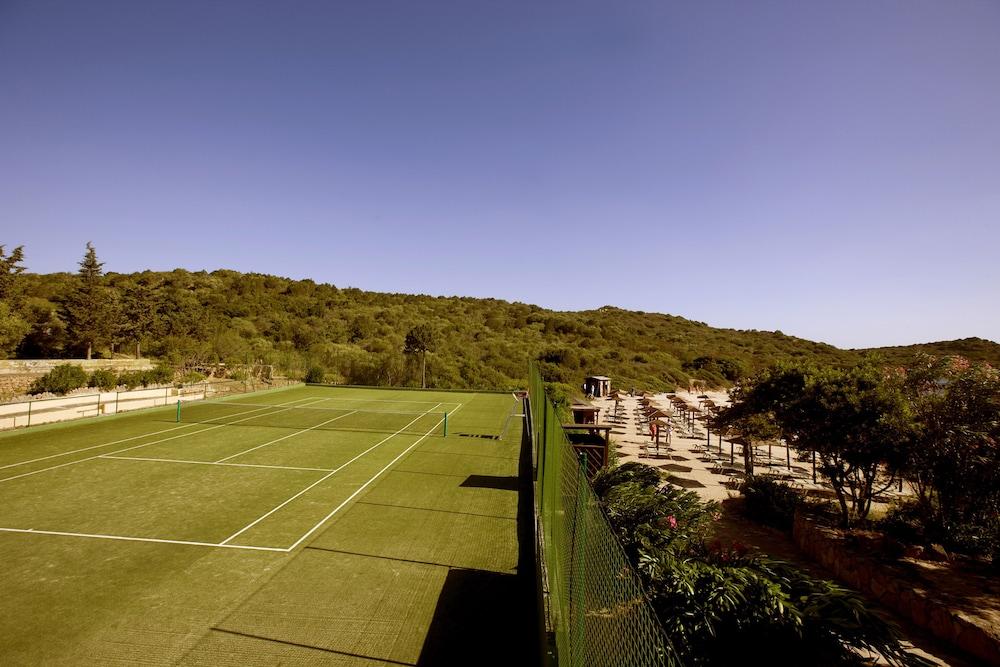 Hotel Don Diego Porto San Paolo  Exterior photo