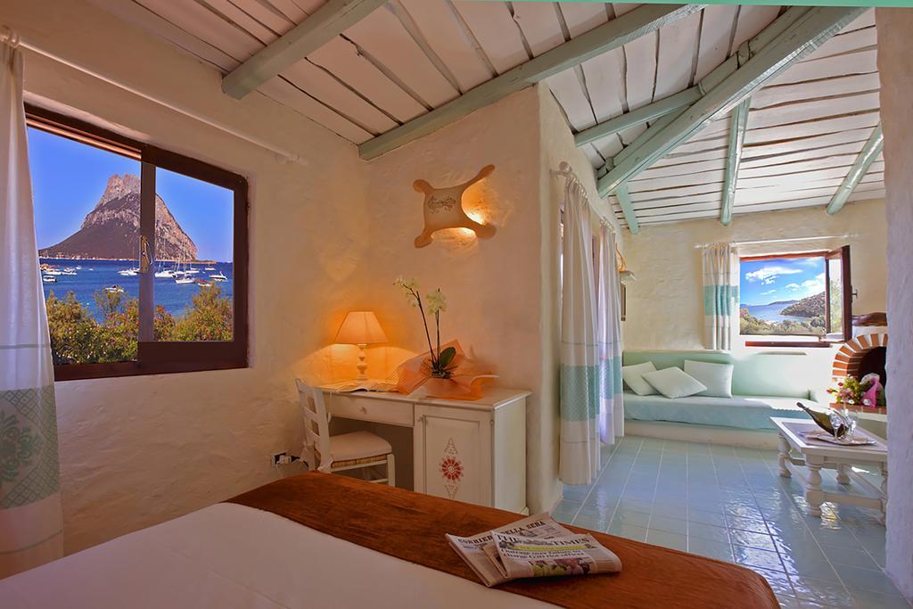Hotel Don Diego Porto San Paolo  Exterior photo