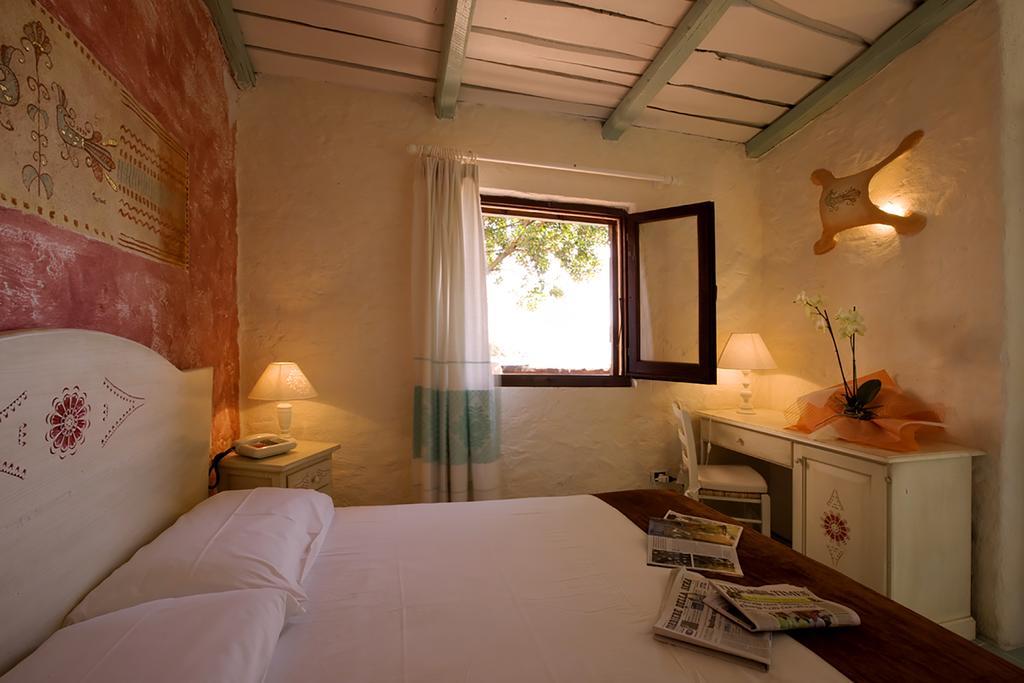 Hotel Don Diego Porto San Paolo  Exterior photo