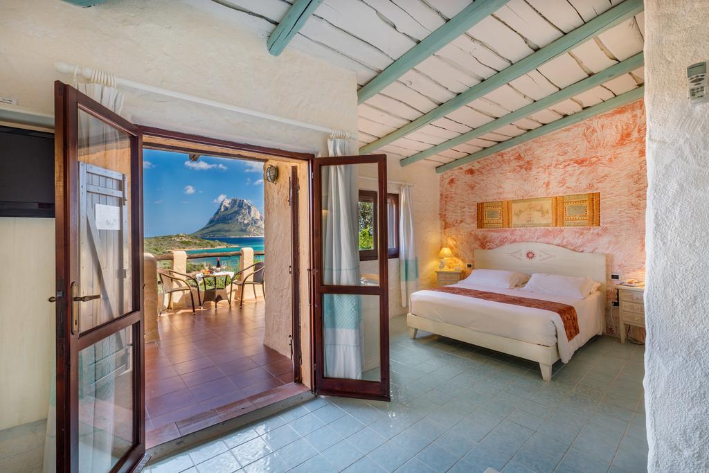 Hotel Don Diego Porto San Paolo  Exterior photo